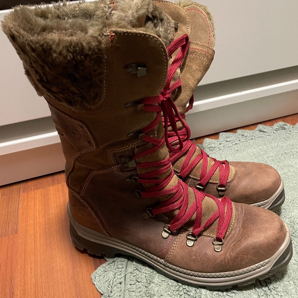 Santana Canada winter boot size 10